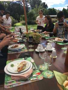 almuerzo en la isla el descanso