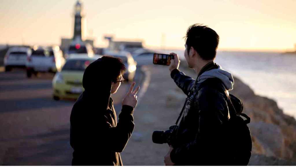 Los viajeros latinos, tendencia en interacción móvil