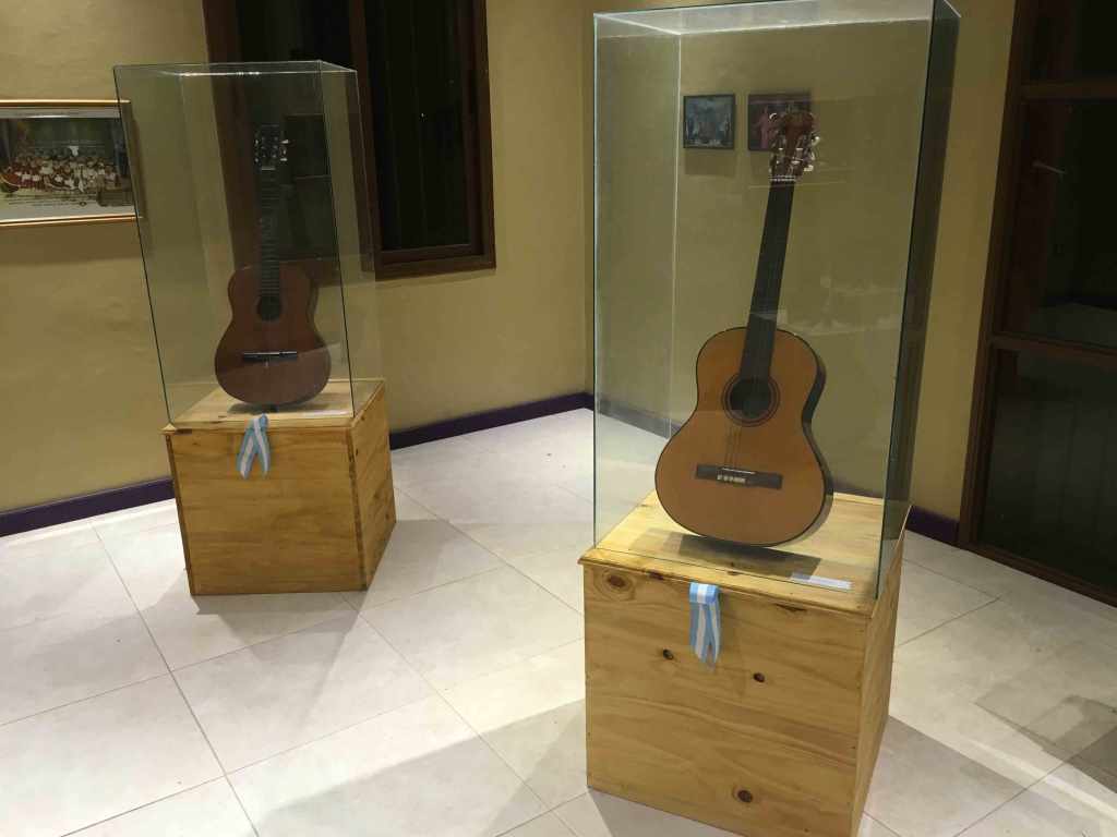 Andando por Corrientes –&nbsp;Mburucuya