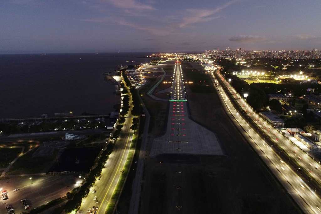 Reabrió Aeroparque con nueva pista y terminal de vuelos&nbsp;internacionales